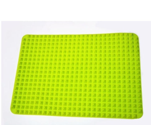 Non-Stick Silicone Pyramid Baking Mat – Heat-Resistant BBQ Cooking Grid for Oven & Microwave Use
